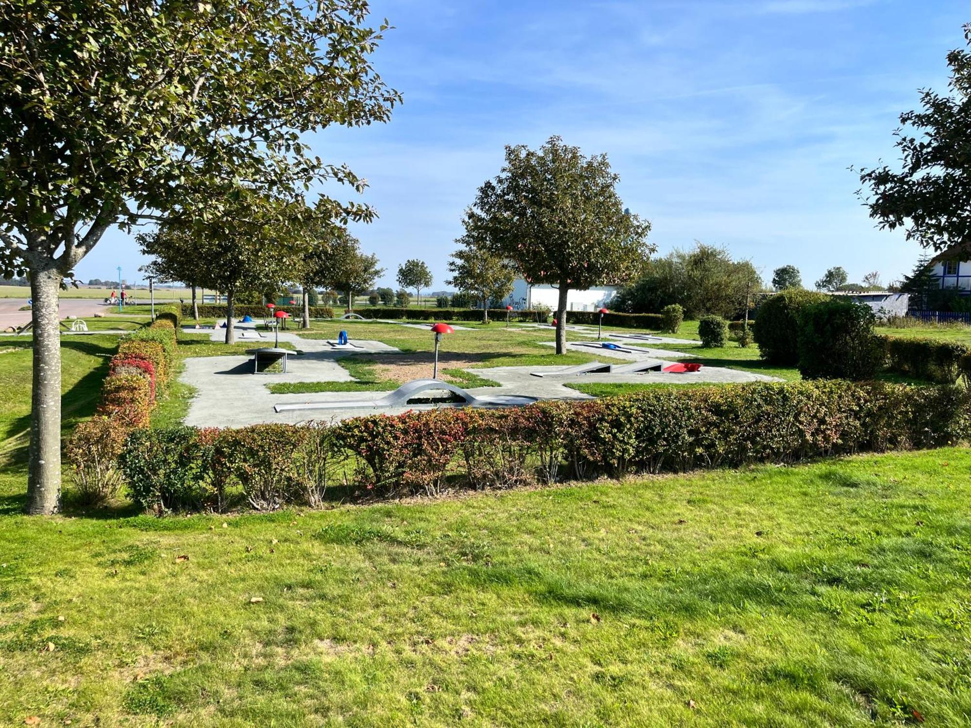 Moewenblick Bakenberg-41 Mit Terrasse, Doppelbett, Schlafsofa, Vollstaendige Komfortkueche Appartamento Dranske